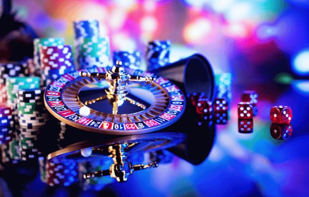 Aplikasi CTR777 fitur lengkap live casino slot taruhan olahraga dan bingo di perangkat mobile